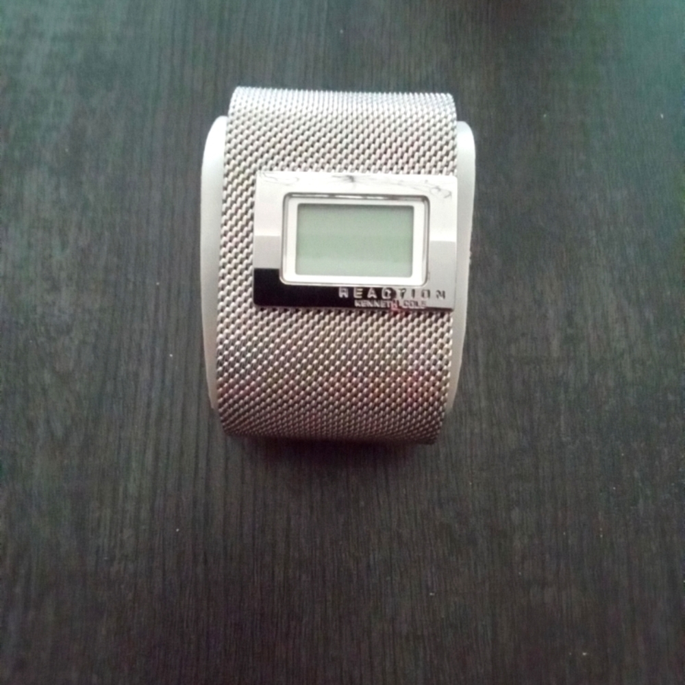 NEW NIB Kenneth Cole Digital Watch/ Womens